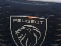Usata Peugeot 2008 Style 101 CV (74 kW) 2026 Bianco SUV