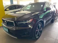 Usata Volvo XC40 150 CV (110 kW) 2019 Marrone SUV