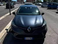 Usata Renault Clio V Zen 101 CV (74 kW) 2022 Grigio Berlina