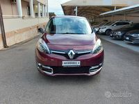 Usata Renault Scénic III XMOD 110 CV (80 kW) 2014 Rosso Monovolume