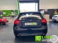 Usata Mercedes A200 135 CV (99 kW) 2017 Blu Utilitaria