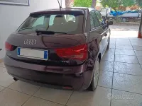 Usata Audi A1 Ambition 86 CV (63 kW) 2011 Rosso Utilitaria