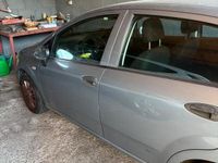 Usata Fiat Grande Punto 65 CV (47 kW) 2015 Grigio Utilitaria