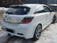 Usata Opel Astra OPC 241 CV (177 kW) 2009 Bianco Berlina