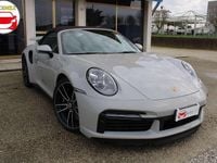 Usata Porsche 911 Turbo S Cabriolet 650 CV (478 kW) 2023 Argento Cabrio