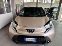 Usata Toyota Aygo X Lounge 72 CV (52 kW) 2025 Beige SUV