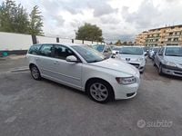 Usata Volvo V50 115 CV (84 kW) 2012 Bianco Station wagon