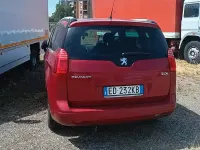 Usata Peugeot 5008 163 CV (119 kW) 2010 Rosso Monovolume