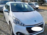 Usata Peugeot 208 Active 82 CV (60 kW) 2017 Bianco Utilitaria