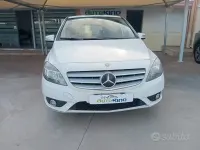 Usata Mercedes B200 Executive 136 CV (100 kW) 2012 Bianco Monovolume