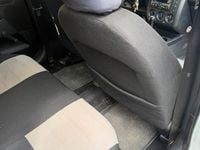 Begagnad Ford Fiesta 75 HK (55 kW) 2004 Halvkombi