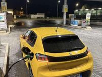 Usata Peugeot 208 Allure 101 CV (74 kW) 2021 Giallo Utilitaria