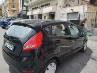 Usata Ford Fiesta 82 CV (60 kW) 2011 Nero Berlina
