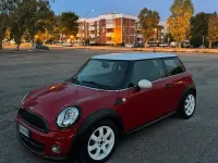 Usata Mini Cooper D 109 CV (80 kW) 2009 Utilitaria