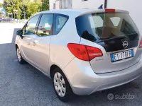 Usata Opel Meriva 101 CV (74 kW) 2014 Grigio Monovolume