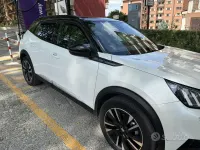Usata Peugeot e-2008 56 kW (77 CV) 2021 SUV