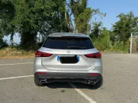 Usata Mercedes GLA200 150 CV (110 kW) 2020 Argento SUV