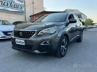 Usata Peugeot 3008 Business-Line 131 CV (96 kW) 2018 Verde SUV