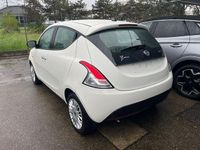 Usata Lancia Ypsilon S 69 CV (50 kW) 2022 Bianco Utilitaria
