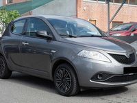 Usata Lancia Ypsilon S 69 CV (50 kW) 2021 Grigio Utilitaria