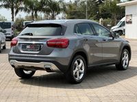 Usata Mercedes GLA200 Premium 136 CV (100 kW) 2018 Grigio SUV