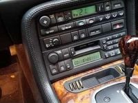 Usata Jaguar XK8 284 CV (208 kW) 2000 Argento Coupé