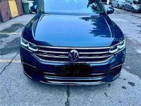 Usata VW Tiguan R-line 150 CV (110 kW) 2023 Blu/azzurro SUV