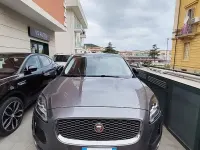 Usata Jaguar E-Pace Chequered Flag 150 CV (110 kW) 2019 Grigio SUV