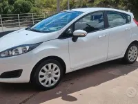 Second-hand Ford Fiesta Business Edition 97 CP (71 kW) 2015 Alb Hatchback