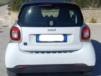 Używany Smart ForTwo Electric Drive 41 kW (56 KM) 2019 Biały Coupe