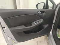 Usata Renault Clio V Zen 85 CV (62 kW) 2020 Argento Utilitaria