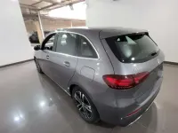 Usata Mercedes B180 Progressive 116 CV (85 kW) 2024 Grigio Utilitaria