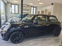 Usata Mini ONE 75 CV (55 kW) 2021 Nero Utilitaria