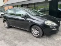Usado Fiat Punto 69 CV (50 kW) 2013 Negro Utilitario