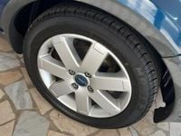 Usata Ford Fusion Titanium 80 CV (58 kW) 2009 Blu Berlina