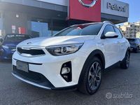 Usata Kia Stonic Style 110 CV (80 kW) 2018 Bianco SUV
