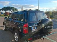 Usata Nissan Patrol 160 CV (117 kW) 2006 Nero SUV