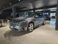 Usata Mercedes GLA200 136 CV (100 kW) 2019 Nero SUV