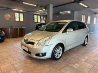 Usata Toyota Corolla Verso Luna 136 CV (100 kW) 2009 Grigio Monovolume