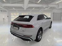 Usata Audi Q8 231 CV (169 kW) 2022 Bianco SUV