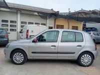 Gebraucht Renault Clio II 75 PS (55 kW) 2008 Grau Limousine