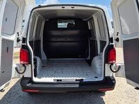 Usata VW T6.1 115 CV (84 kW) 2021 Bianco / pastello Furgone