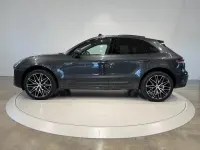 Usata Porsche Macan Chrono 265 CV (194 kW) 2021 Grigio SUV