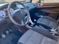 Usata Peugeot 307 109 CV (80 kW) 2007 Nero Berlina