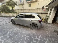 Usata VW Polo 80 CV (58 kW) 2019 Grigio Utilitaria