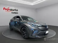 Usata Toyota C-HR Trend 122 CV (89 kW) 2022 Dark grey met SUV