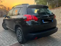 Usata Peugeot 2008 68 CV (50 kW) 2014 Nero SUV