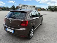 Usata VW Polo Comfortline 75 CV (55 kW) 2015 Marrone Berlina
