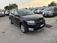 Usata Dacia Sandero Stepway 90 CV (66 kW) 2013 Nero Berlina