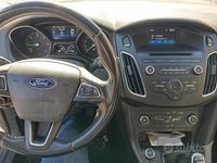 Usata Ford Focus S 120 CV (88 kW) 2015 Grigio Berlina